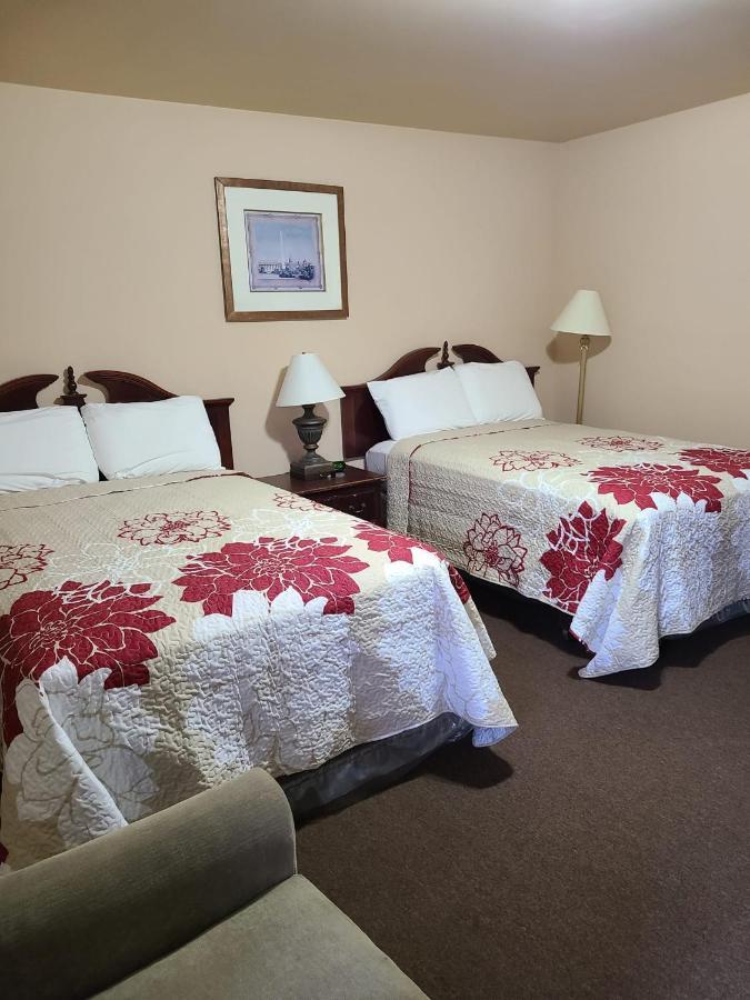 Clarysville Motel Frostburg Bagian luar foto