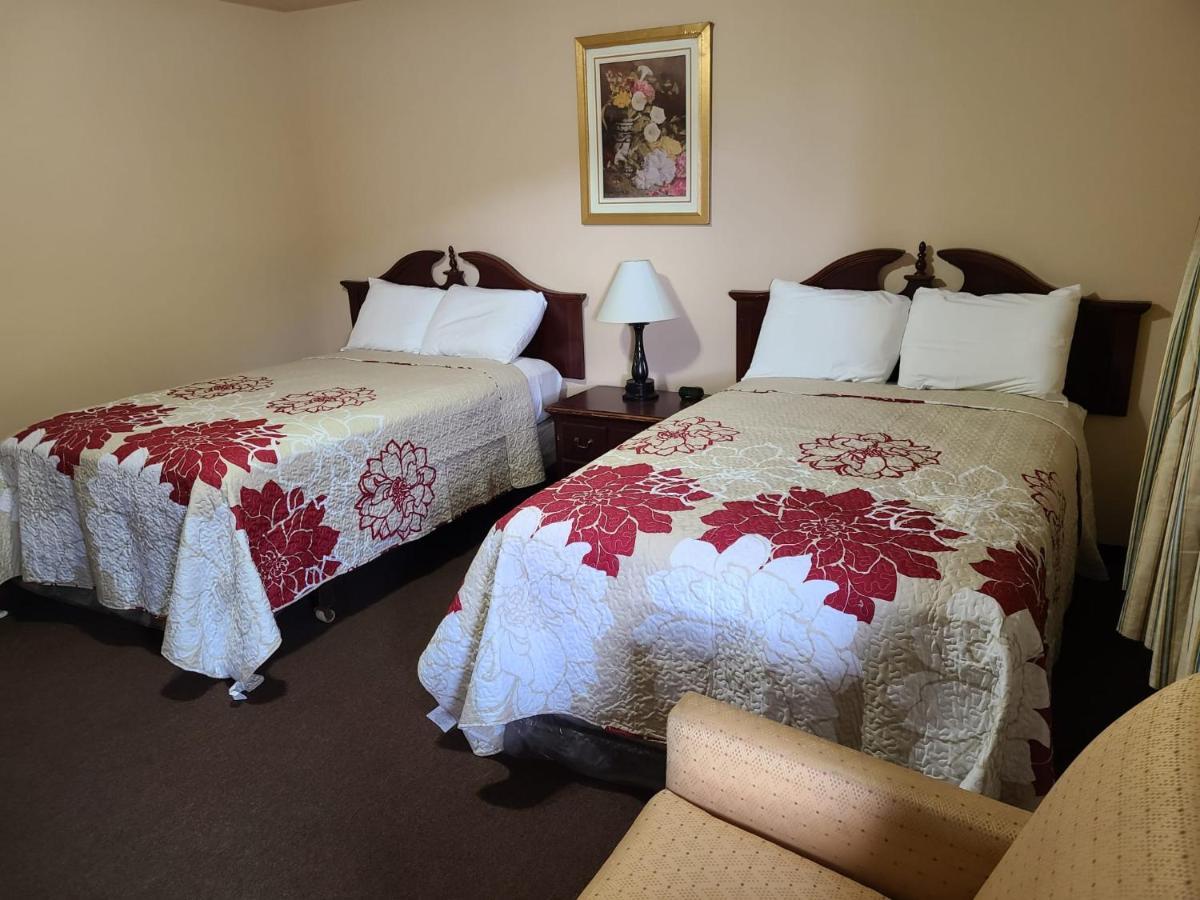 Clarysville Motel Frostburg Bagian luar foto