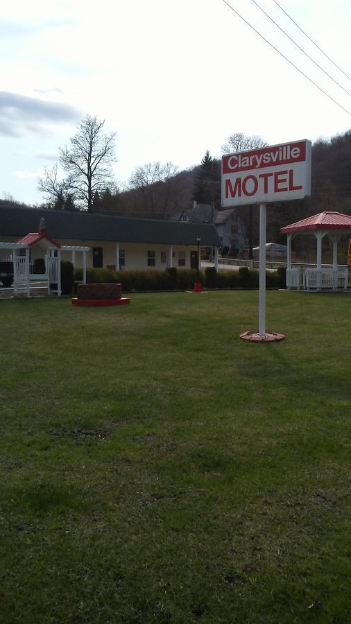 Clarysville Motel Frostburg Bagian luar foto